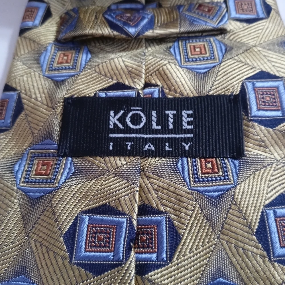 Kolte Italy Classic Designer 100%Silk Blue/Gold Men's Necktie Made in Italy 59/4